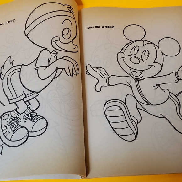 Walt Disney Mickey Mouse Mousersize Coloring Book Walt Disney Prod 1983 UNUSED - Picture 10 of 11